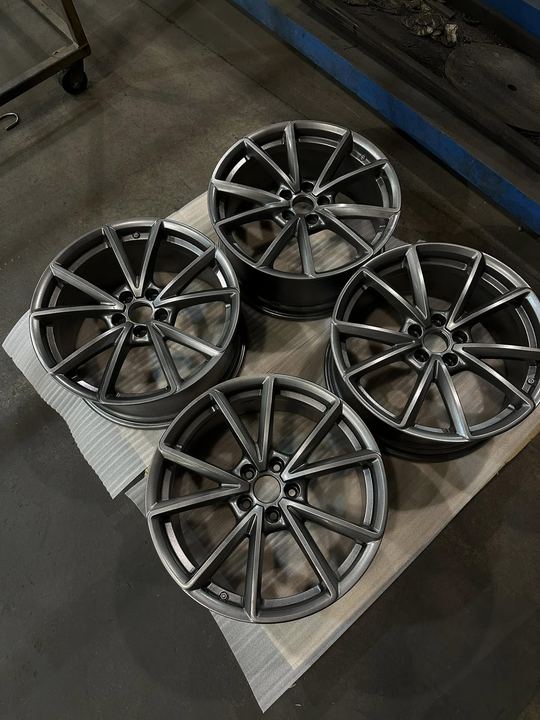 Wheel set, ready for coating